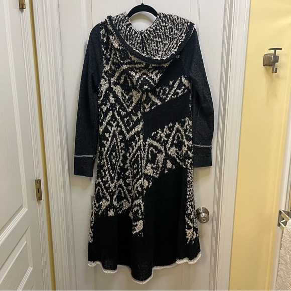 Free People Black White Moon Pattern Cardigan Hooded Sweater Coat Long Jacket M - Picture 6 of 8